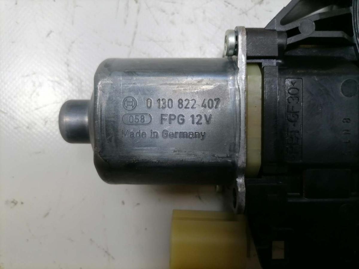 Ford Fiesta JA8 original Fensterhebermotor vorn rechts Bj.2010